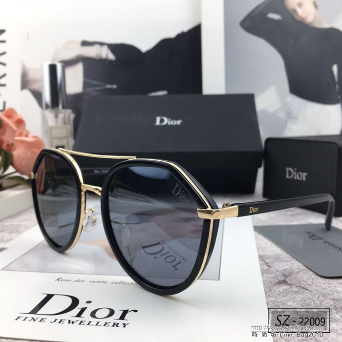 DIOR-迪奧 2019新款 太陽鏡 減輕強光負擔 遮擋有害光線防輻射 出行旅遊必備品 22009  lly1708